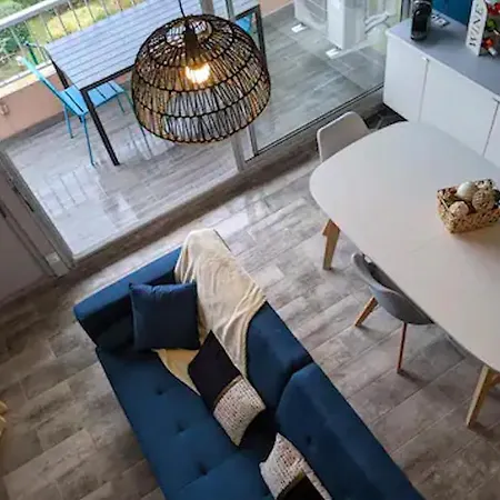 Duplex Cap D'agde Vue Avec Piscine アグド