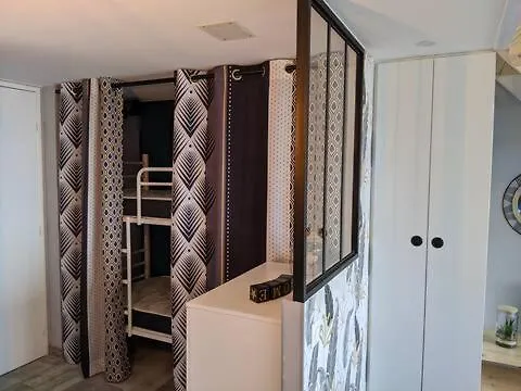 Duplex Cap D'agde Vue Avec Piscine アパート アグド